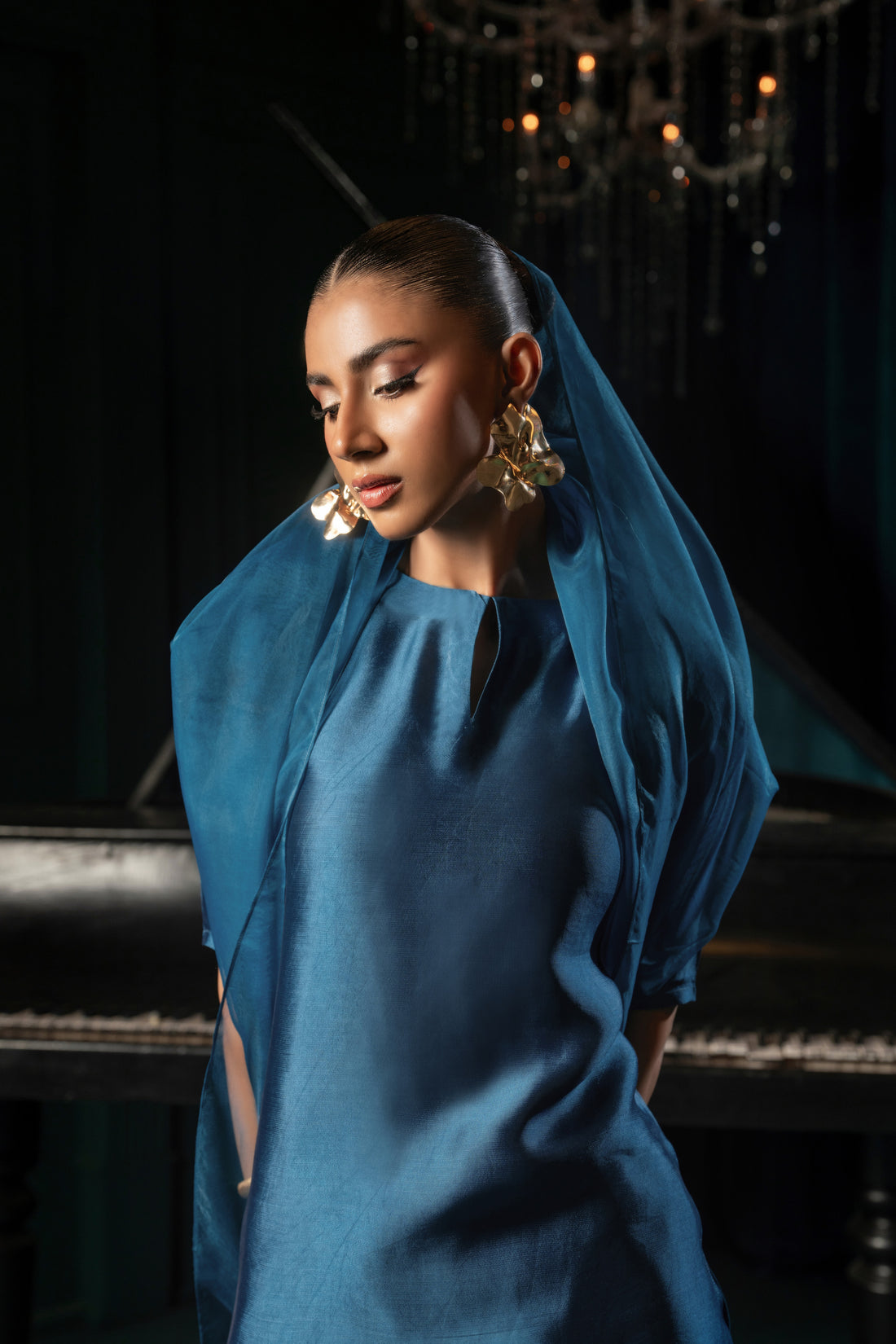 Alara - with Farshi Shalwar