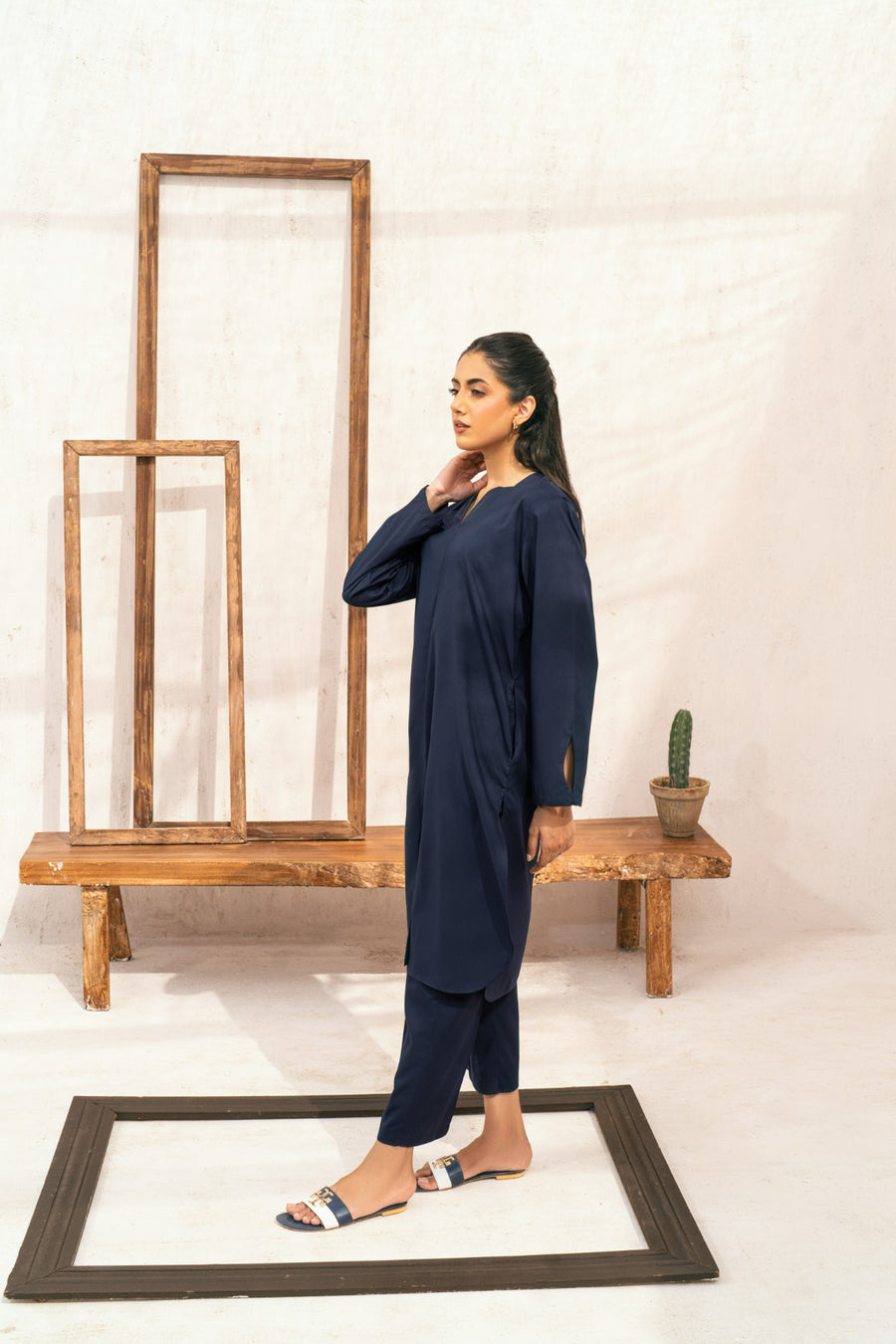 Gracious-2 PC