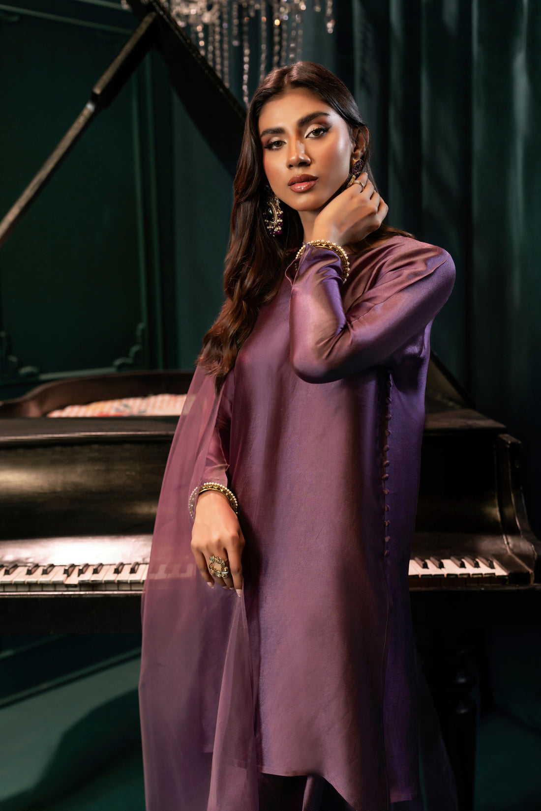 Reyna - with Farshi Shalwar